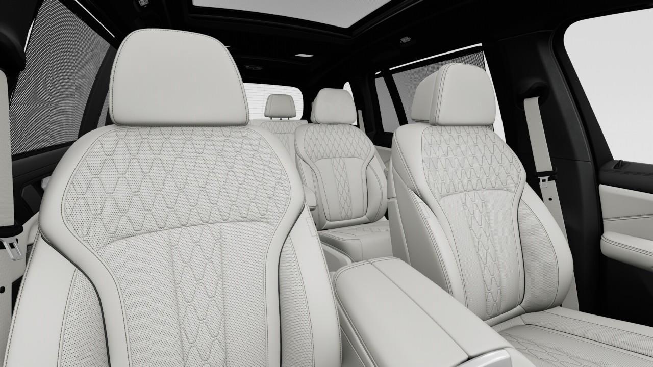 2026 BMW X7 xDrive40i 4dr All-Wheel Drive Sports Activity Vehicle Photo