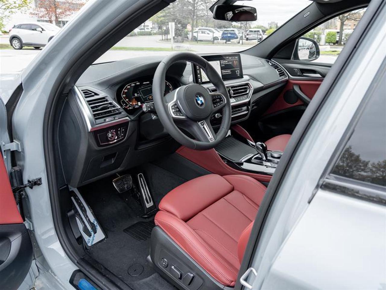 2025 BMW X4 M40i xDrive 4dr All-Wheel Drive Sports Activity Coupe Photo