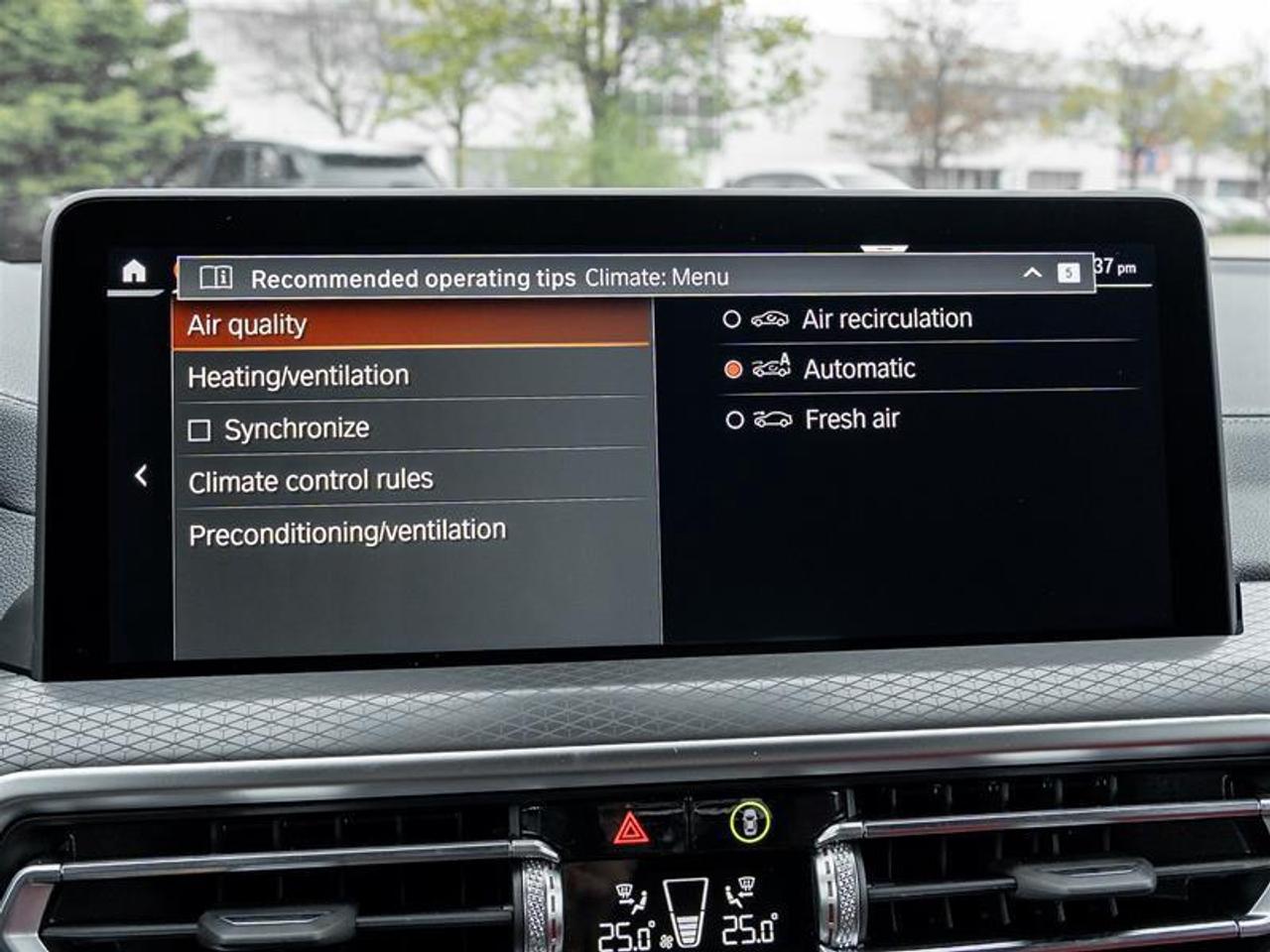 2025 BMW X4 M40i xDrive 4dr All-Wheel Drive Sports Activity Coupe Photo