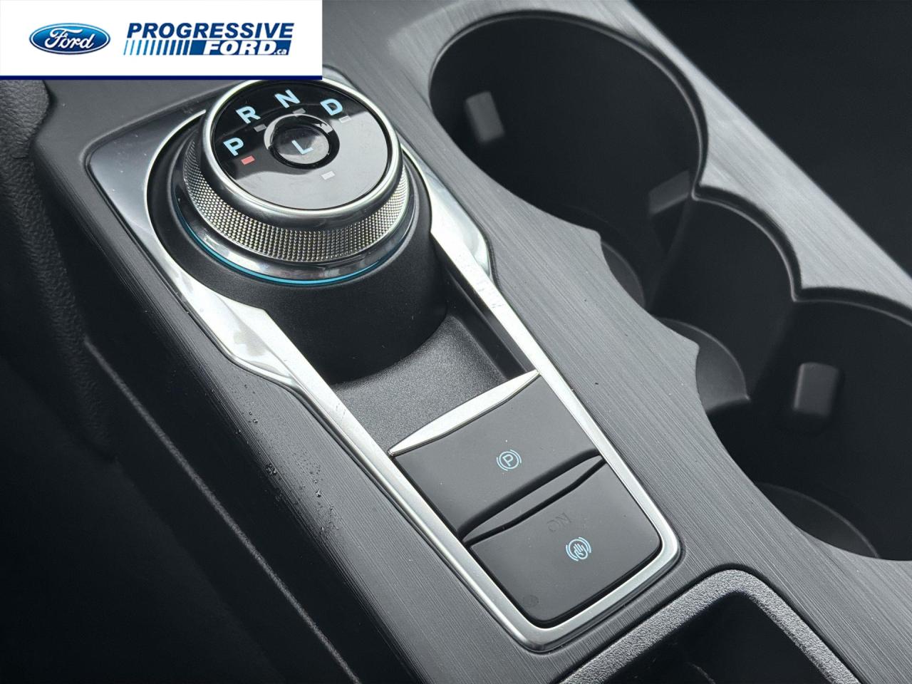 2026 Ford Escape PHEV 4dr Front-Wheel Drive Photo