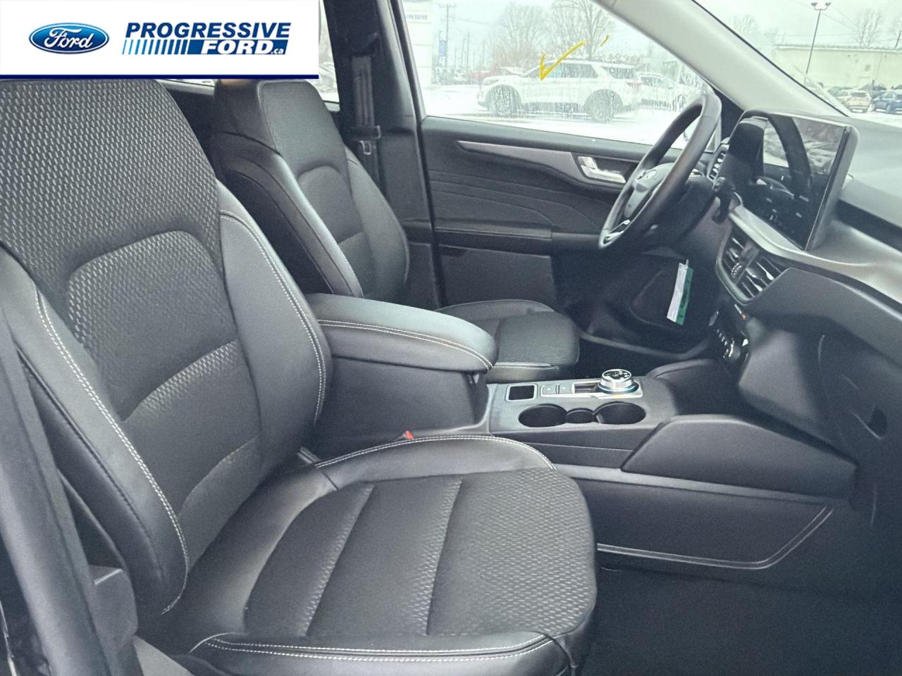 2026 Ford Escape PHEV 4dr Front-Wheel Drive Photo