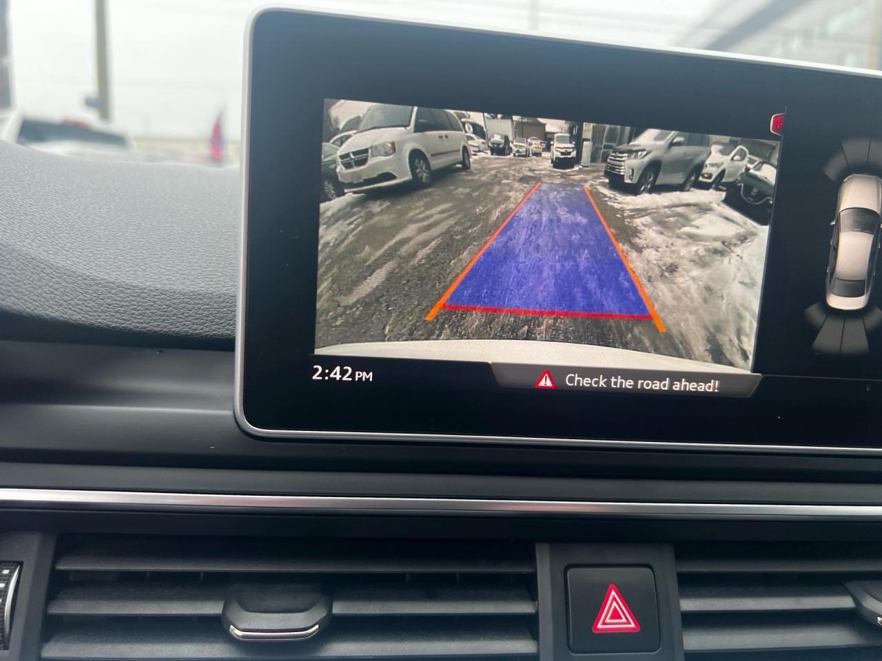 2017 Audi A4 4dr Sdn Auto Progressiv quattro Photo