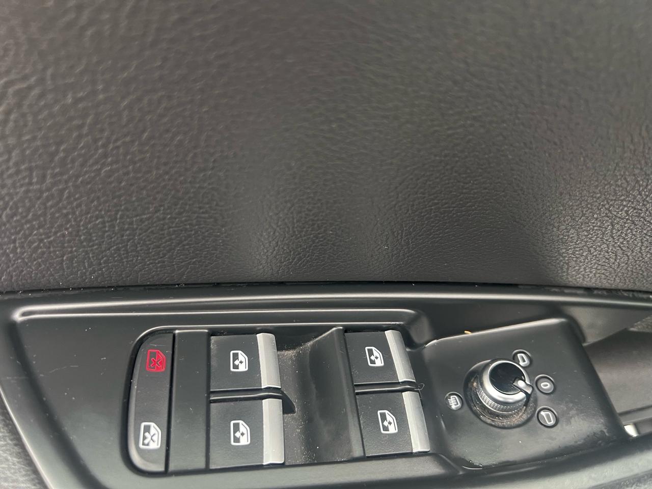 2017 Audi A4 4dr Sdn Auto Progressiv quattro Photo3