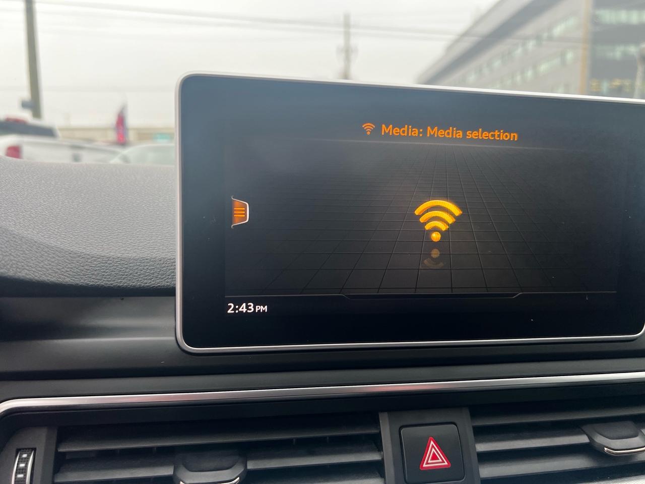 2017 Audi A4 4dr Sdn Auto Progressiv quattro Photo