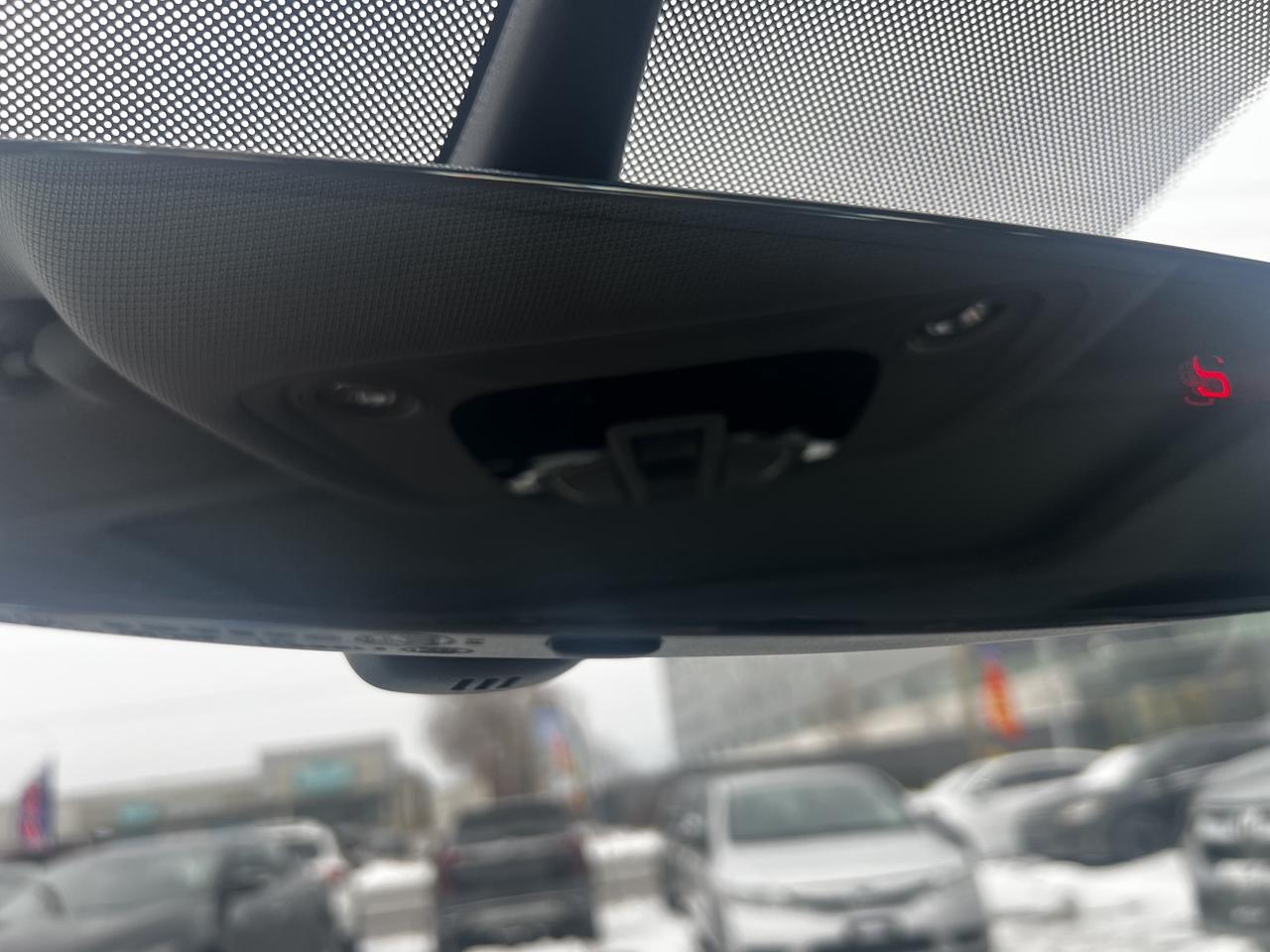 2017 Audi A4 4dr Sdn Auto Progressiv quattro Photo