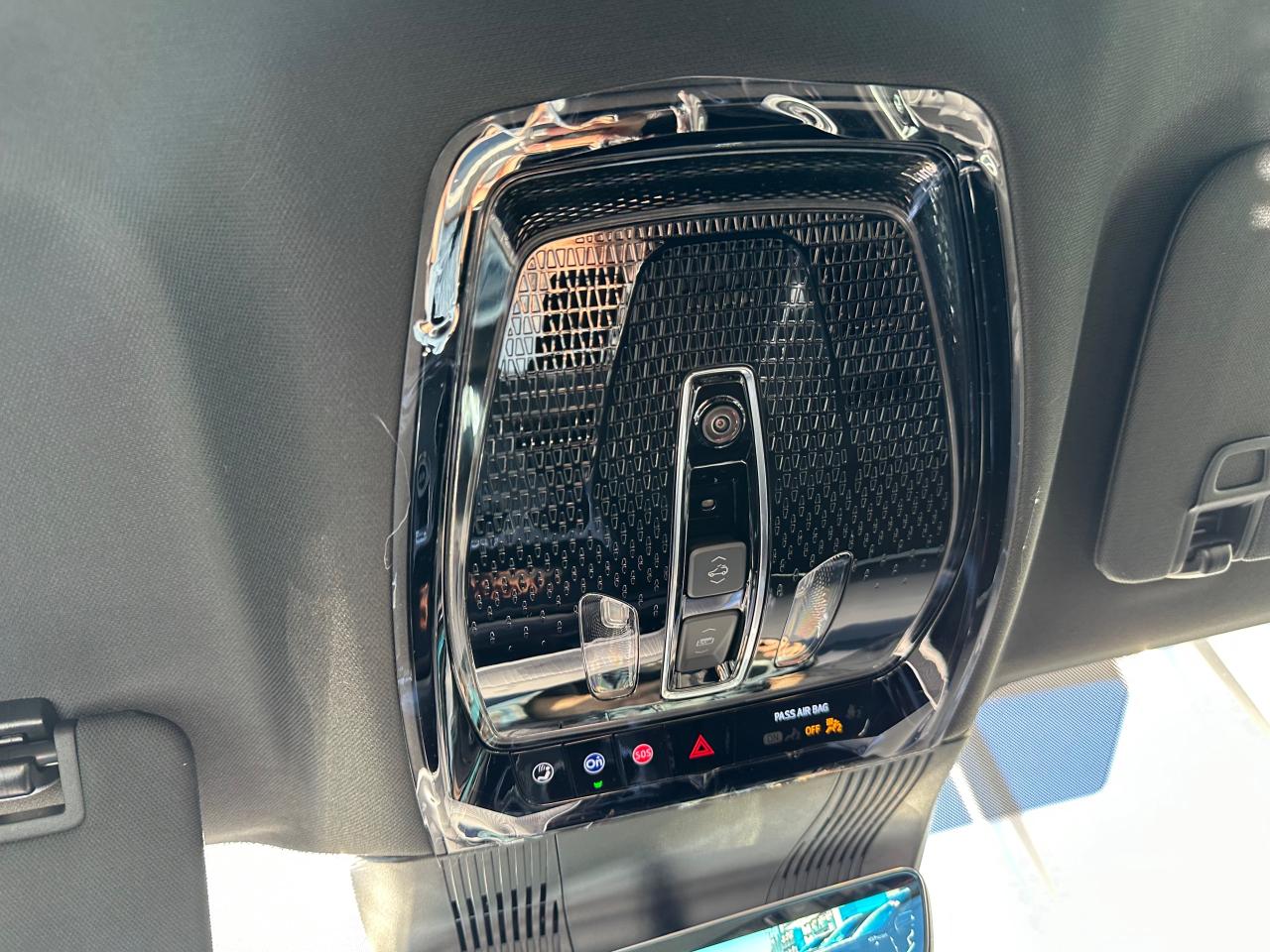 2026 Cadillac VISTIQ Sport 4dr All-Wheel Drive Photo