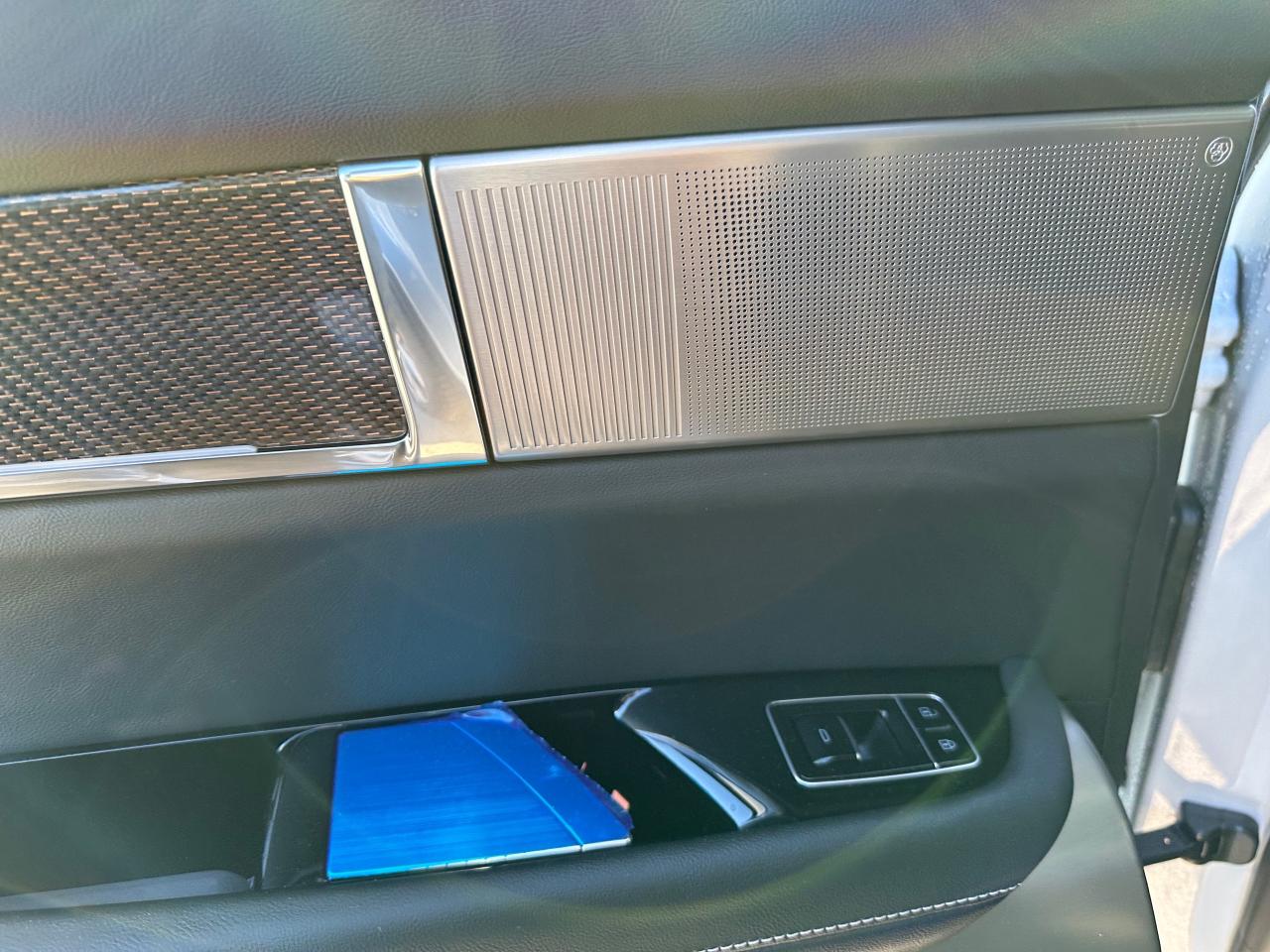 2026 Cadillac VISTIQ Sport 4dr All-Wheel Drive Photo