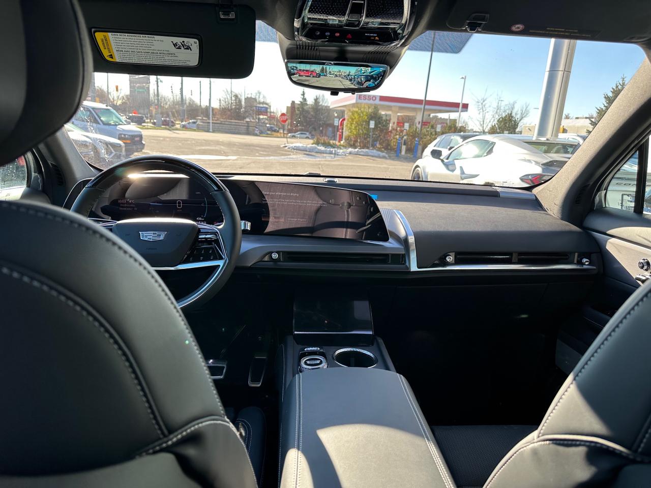 2026 Cadillac VISTIQ Sport 4dr All-Wheel Drive Photo