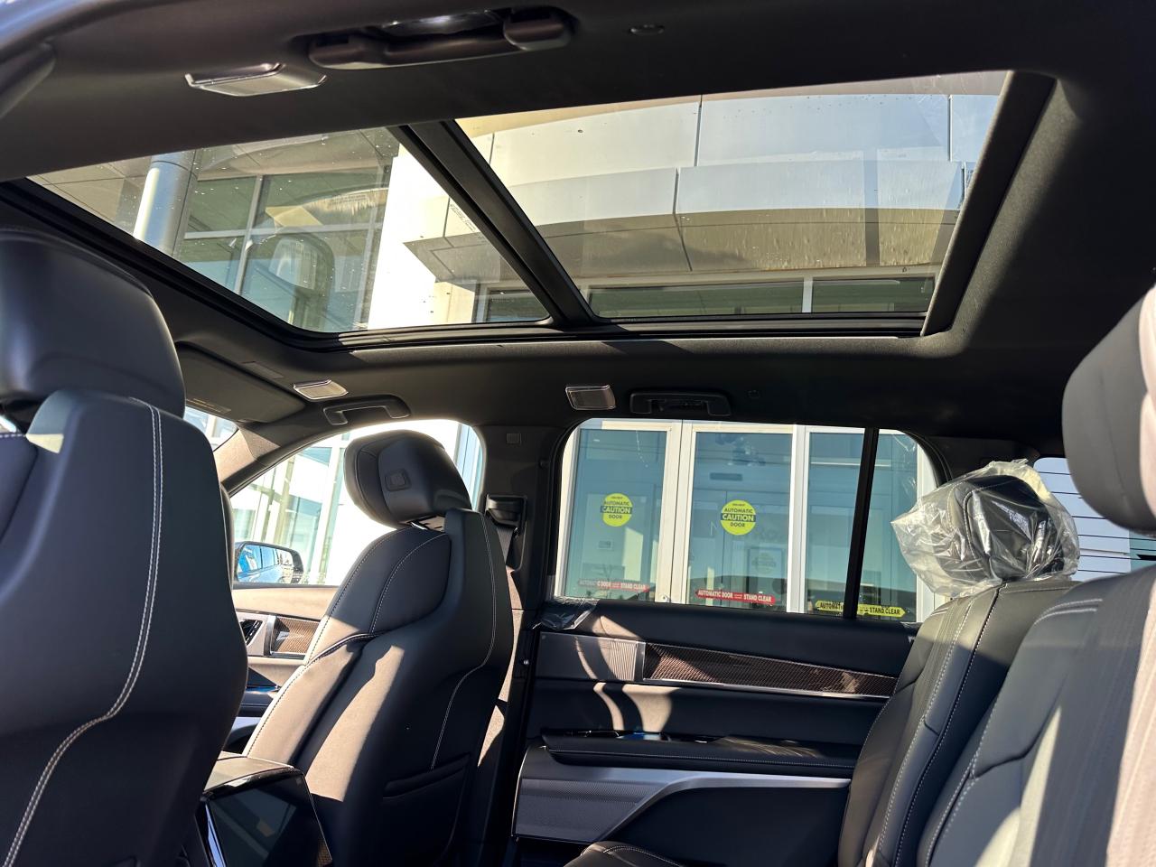 2026 Cadillac VISTIQ Sport 4dr All-Wheel Drive Photo