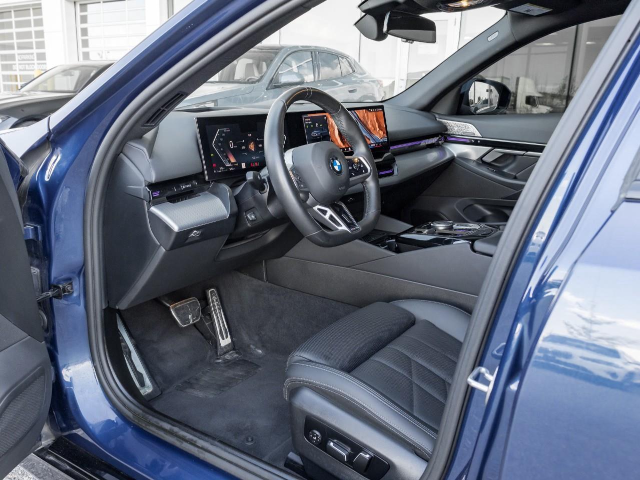 2024 BMW 530 i xDrive 4dr All-Wheel Drive Sedan Photo