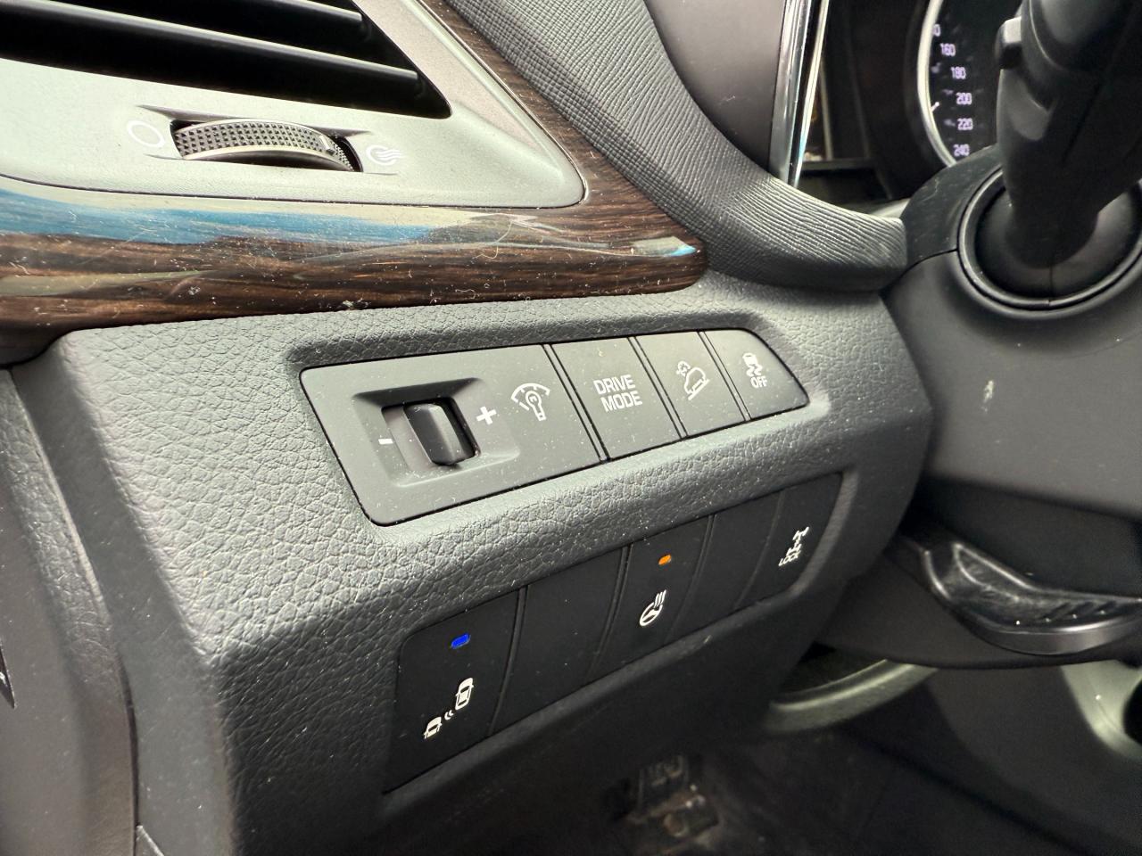 2018 Hyundai Santa Fe Sport 2.0T SE 4dr All-Wheel Drive Photo