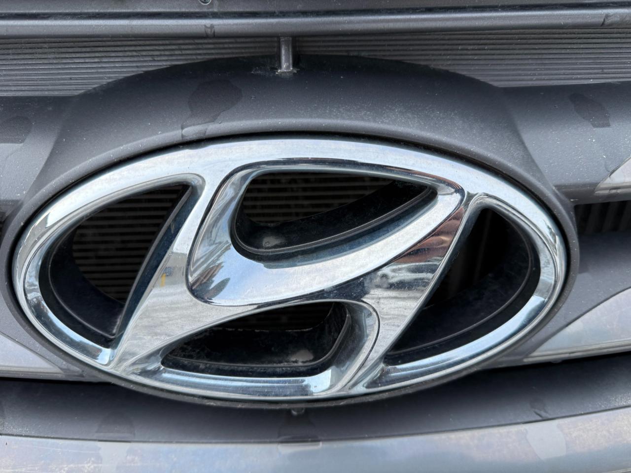 2018 Hyundai Santa Fe Sport 2.0T SE 4dr All-Wheel Drive Photo