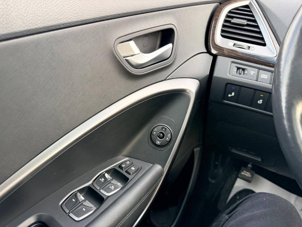 2018 Hyundai Santa Fe Sport 2.0T SE 4dr All-Wheel Drive Photo