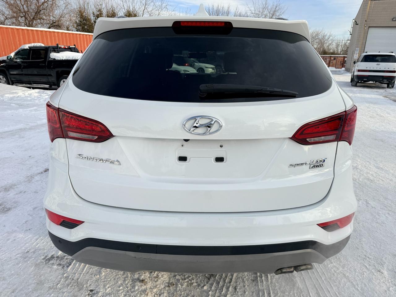 2018 Hyundai Santa Fe Sport 2.0T SE 4dr All-Wheel Drive Photo