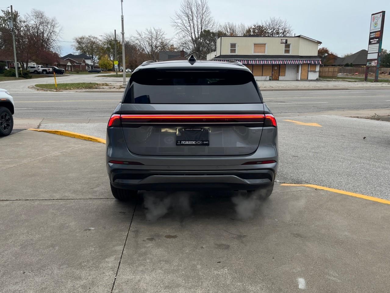 2024 Lincoln Nautilus RESERVE HYBRID HYBRID HYBRID Photo