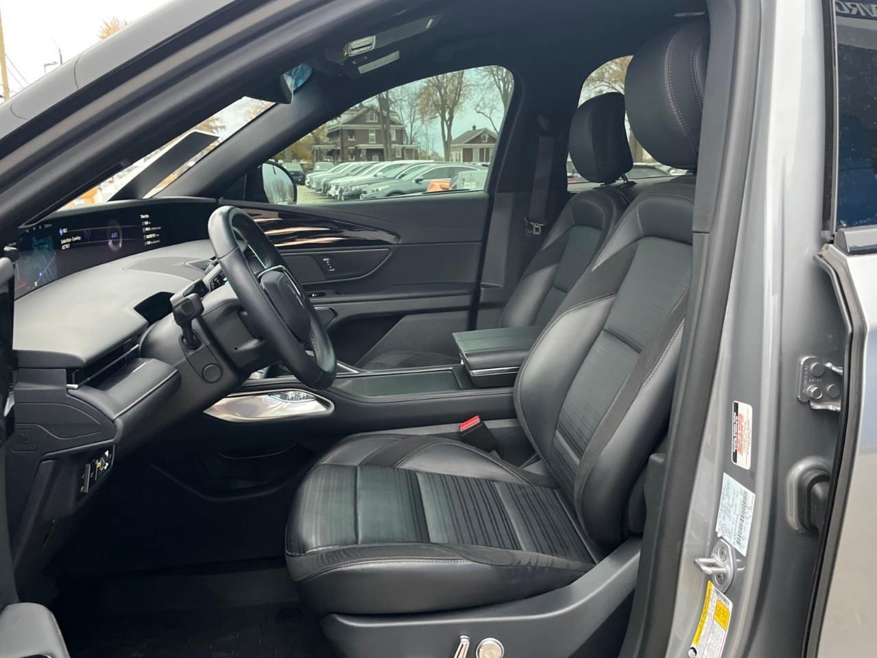 2024 Lincoln Nautilus RESERVE HYBRID HYBRID HYBRID Photo