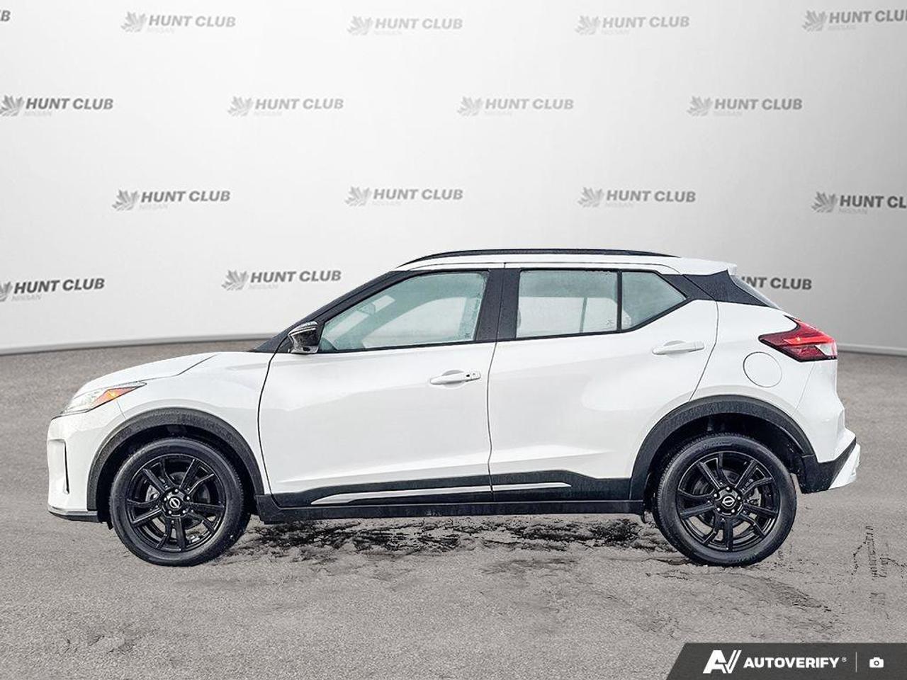 2024 Nissan Kicks SR PREMIUM   Leather Seats   360 View Camera   App Photo