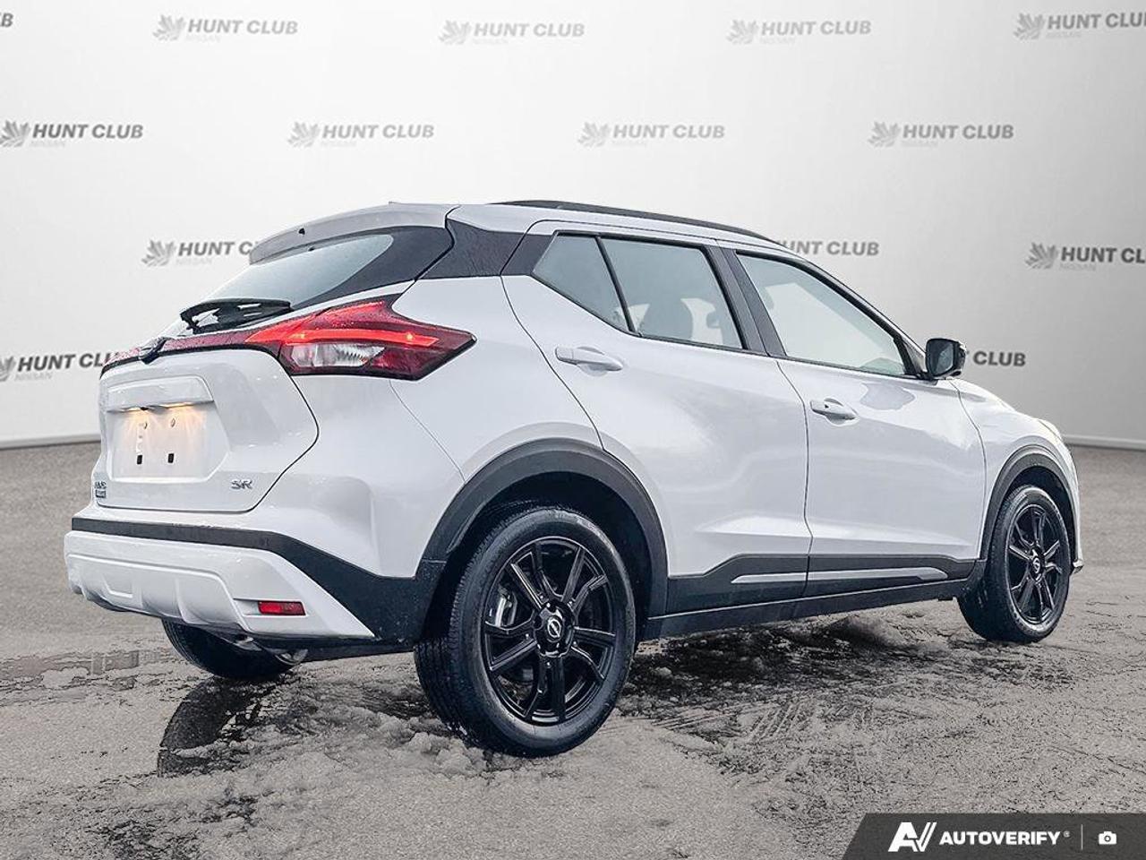 2024 Nissan Kicks SR PREMIUM   Leather Seats   360 View Camera   App Photo