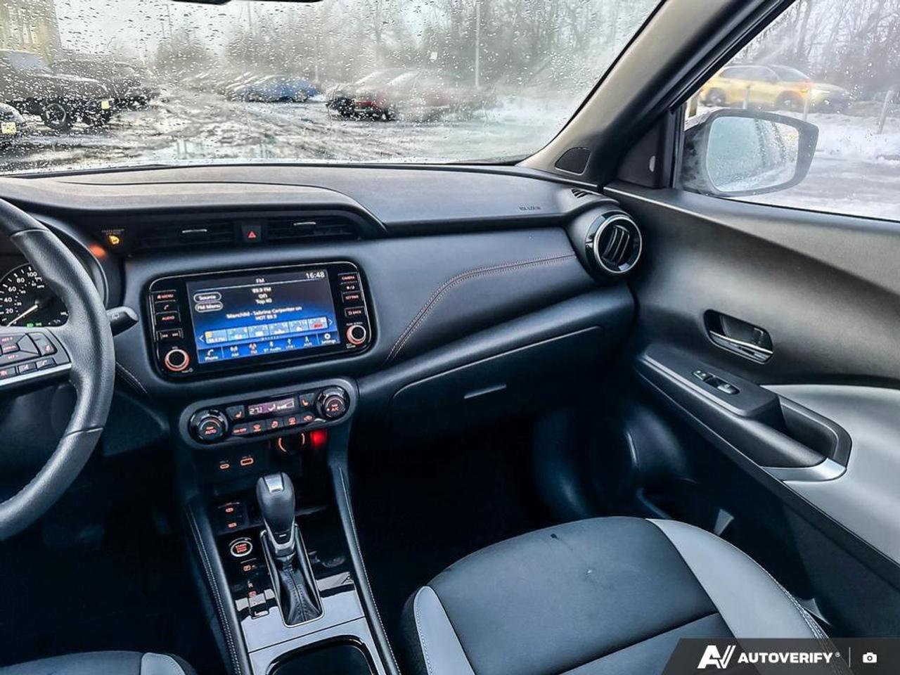 2024 Nissan Kicks SR PREMIUM   Leather Seats   360 View Camera   App Photo