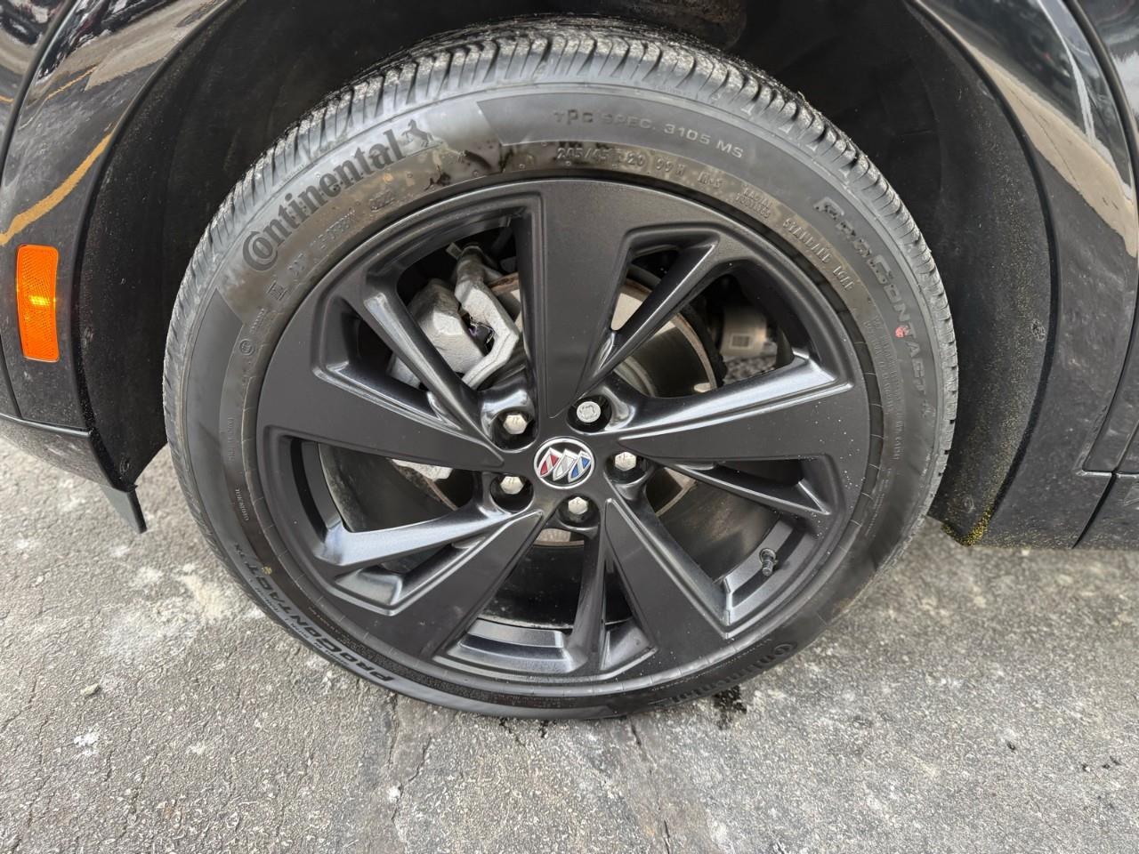 2023 Buick Envision Preferred All-Wheel Drive Photo