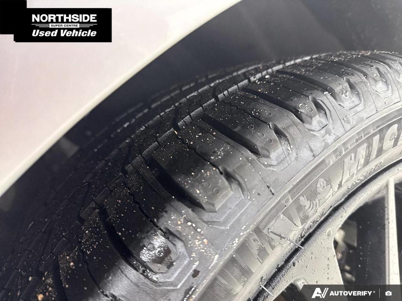 2021 Toyota Camry XSE V6 4dr Front-Wheel Drive Sedan Photo