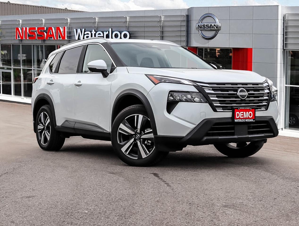 2025 Nissan Rogue SV PREMIUM Photo