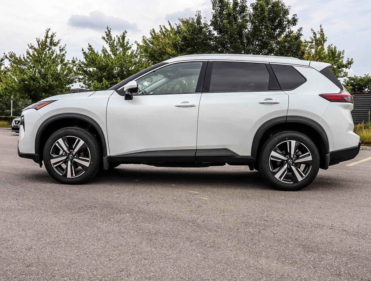 2025 Nissan Rogue SV PREMIUM Photo
