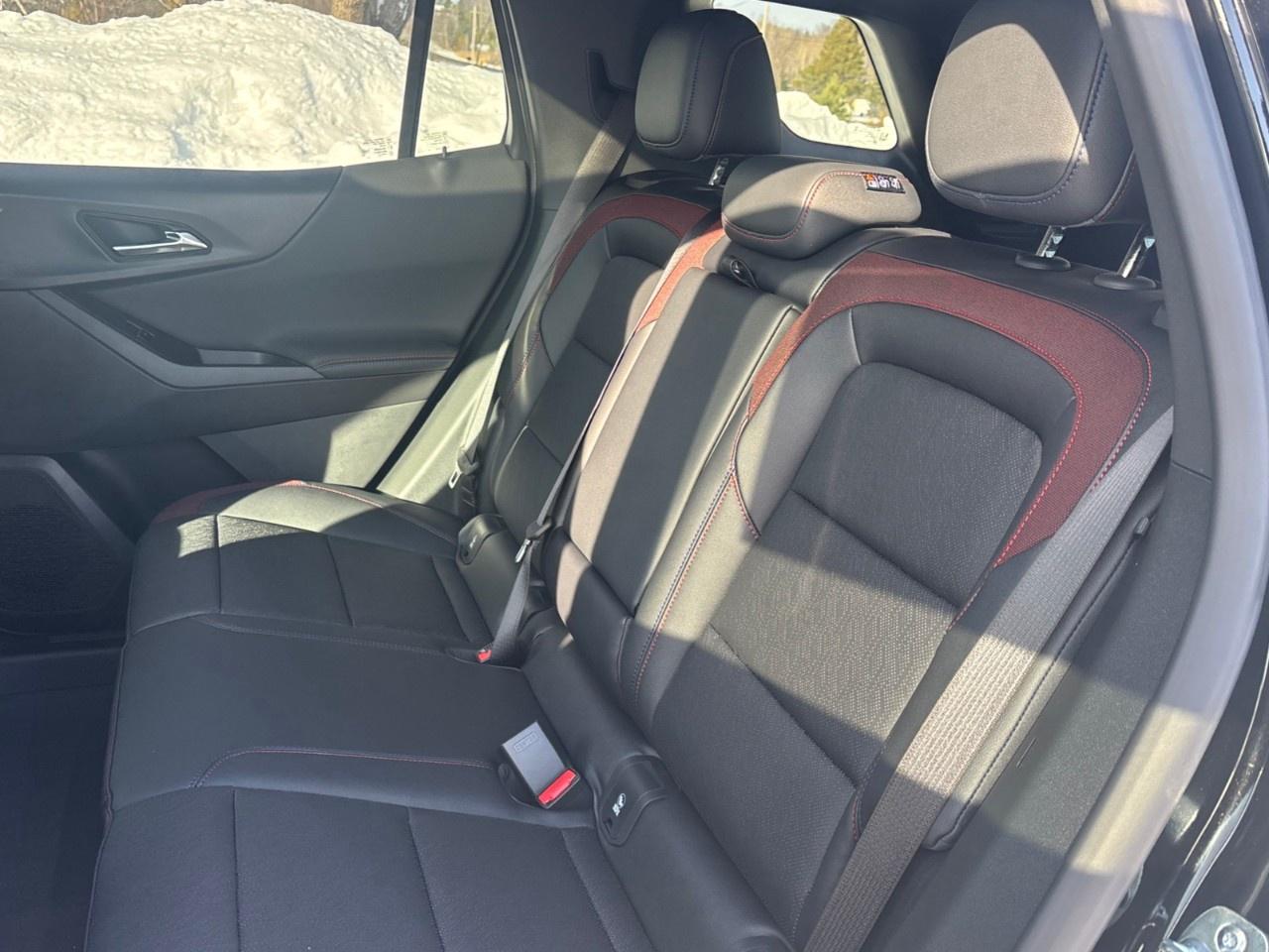 2026 Chevrolet Equinox AWD RS Photo