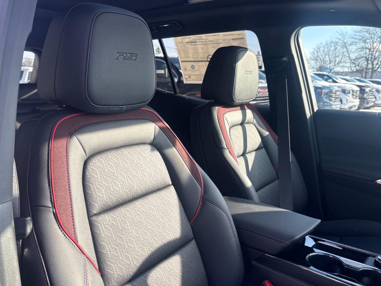 2026 Chevrolet Equinox AWD RS Photo