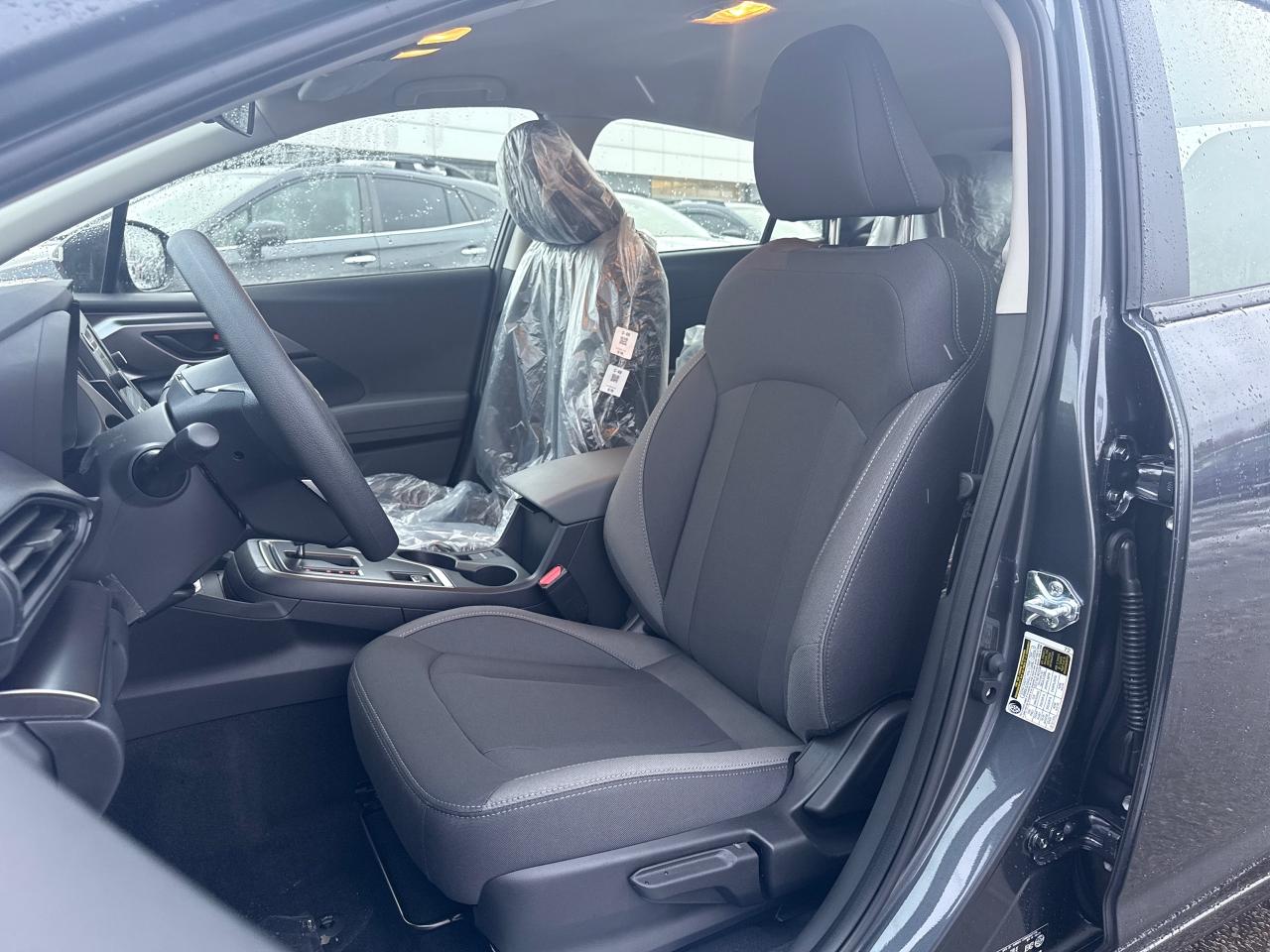 2026 Subaru Impreza Convenience 4dr Hatchback Photo4