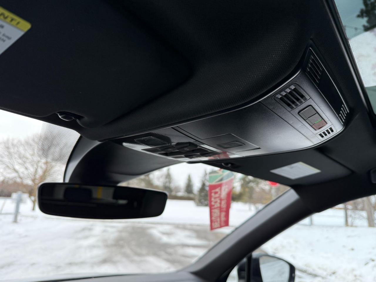 2023 Volkswagen Tiguan Comfortline R-Line Black 4dr All-Wheel Drive 4MOTION Photo