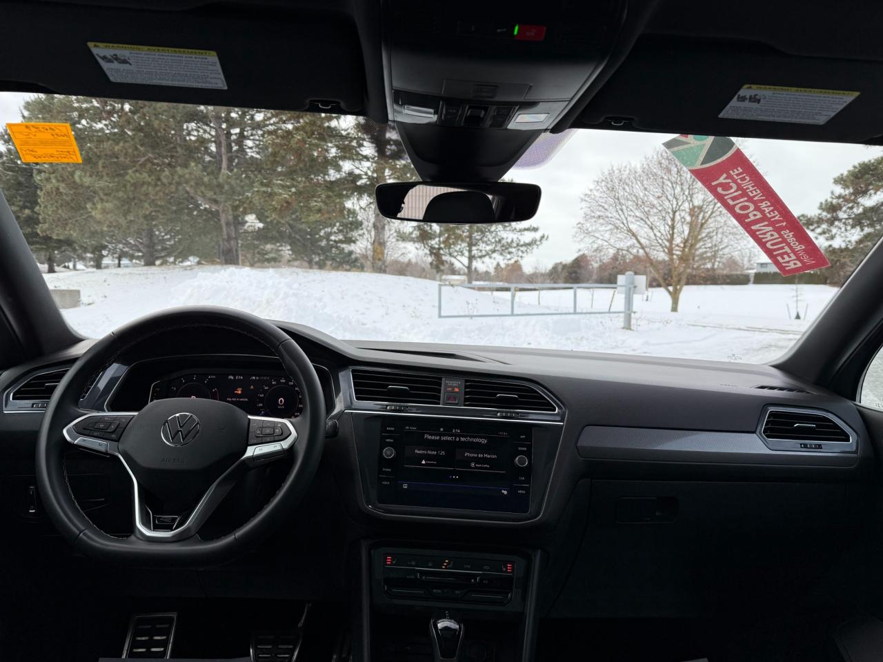 2023 Volkswagen Tiguan Comfortline R-Line Black 4dr All-Wheel Drive 4MOTION Photo