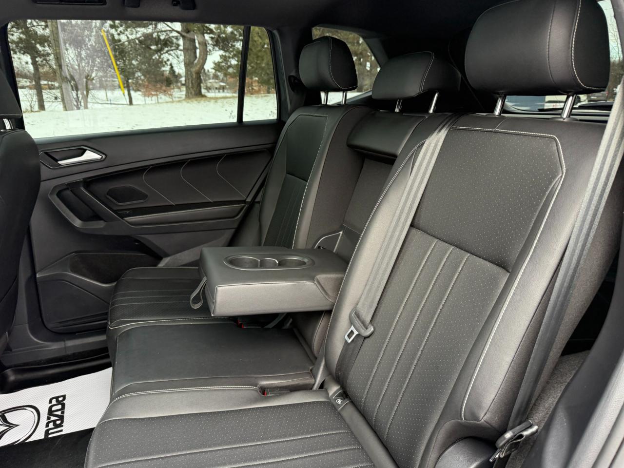 2023 Volkswagen Tiguan Comfortline R-Line Black 4dr All-Wheel Drive 4MOTION Photo