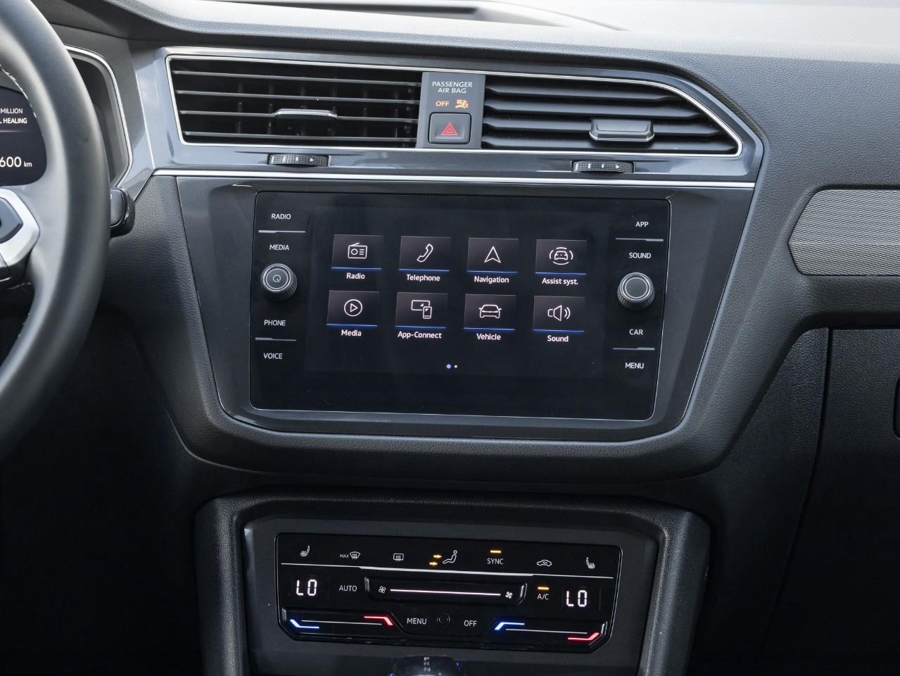 2024 Volkswagen Tiguan Comfortline 4dr All-wheel Drive 4MOTION Photo