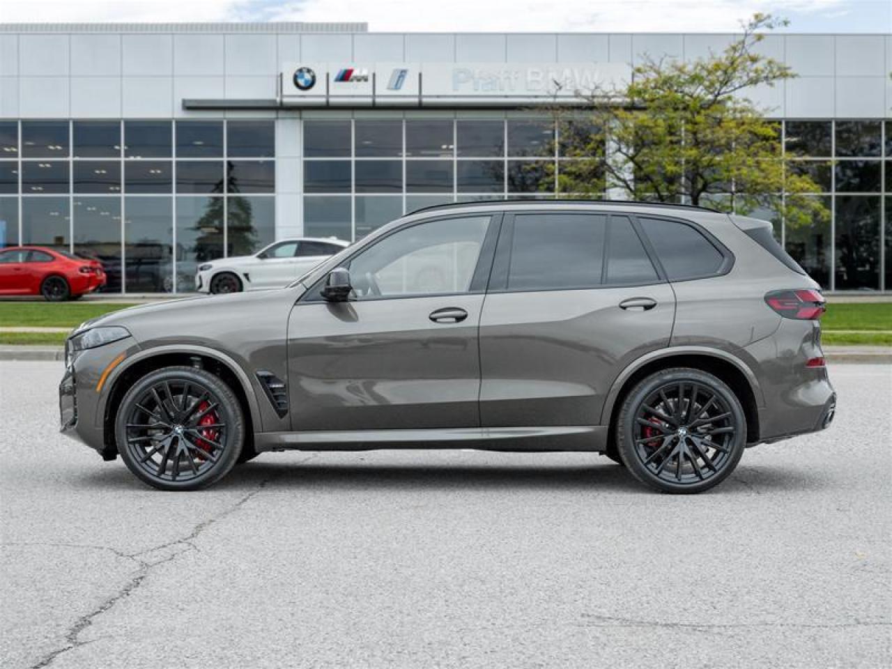 2026 BMW X5 M60i xDrive 4dr All-Wheel Drive Sports Activity Vehicle Photo3