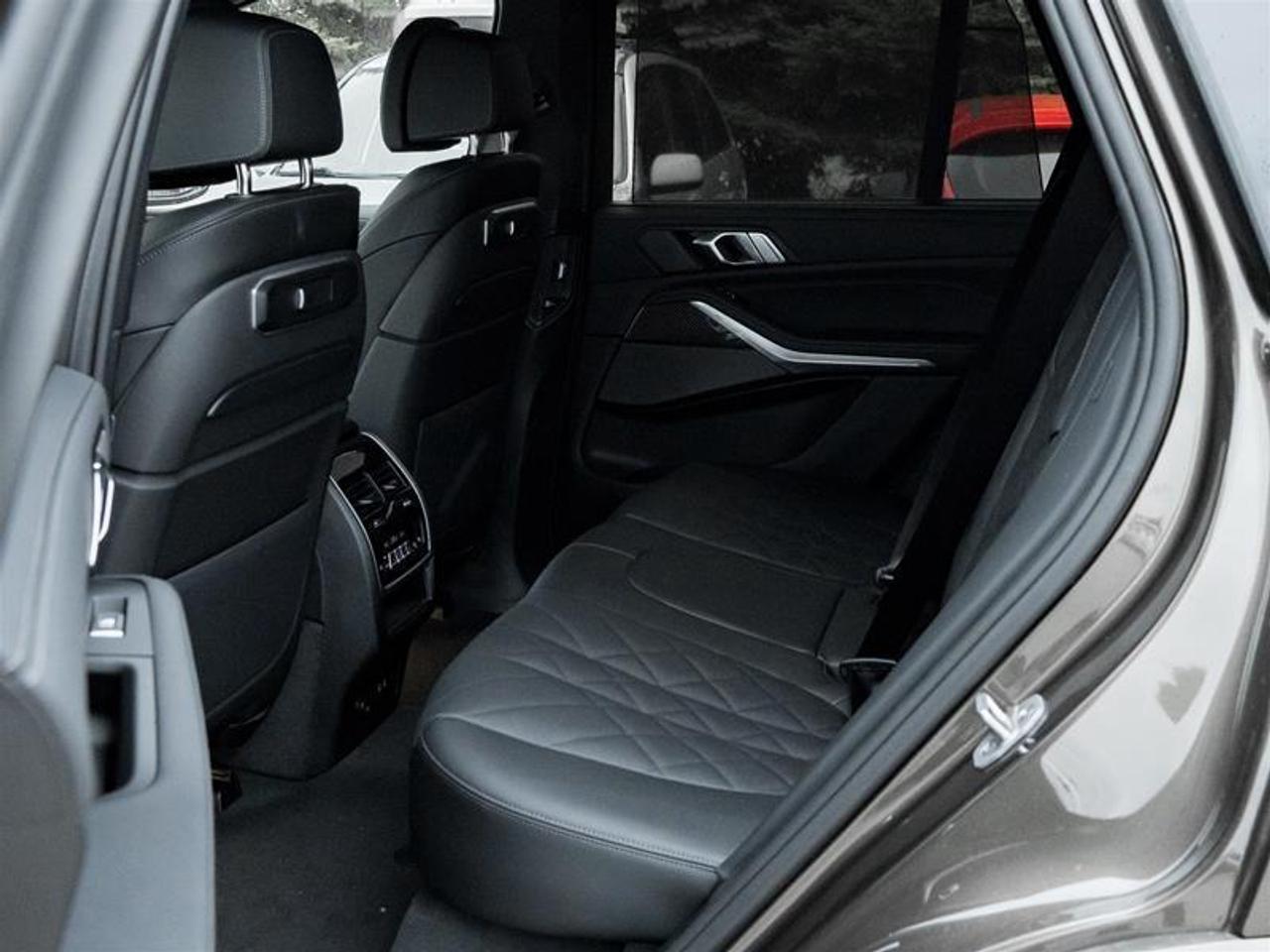 2026 BMW X5 M60i xDrive 4dr All-Wheel Drive Sports Activity Vehicle Photo