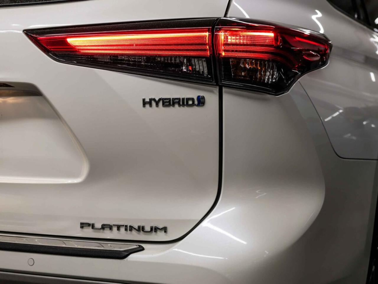 2021 Toyota Highlander Hybrid  Photo
