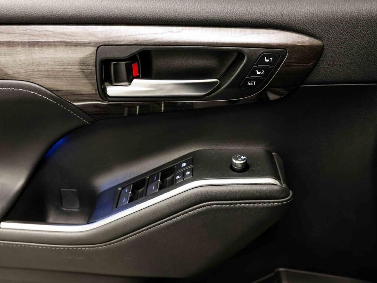 2021 Toyota Highlander Hybrid  Photo