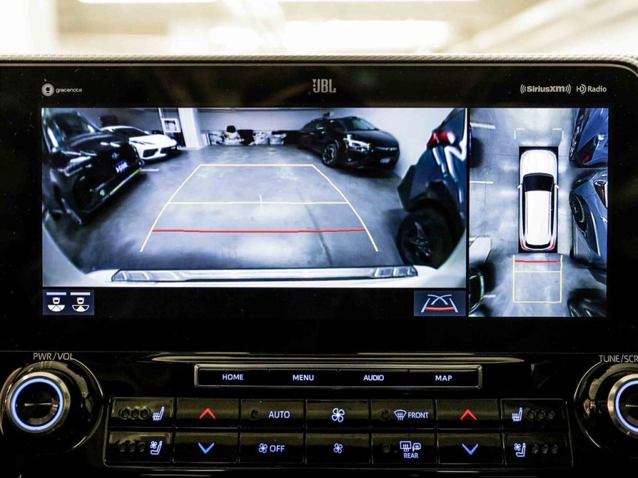 2021 Toyota Highlander Hybrid  Photo