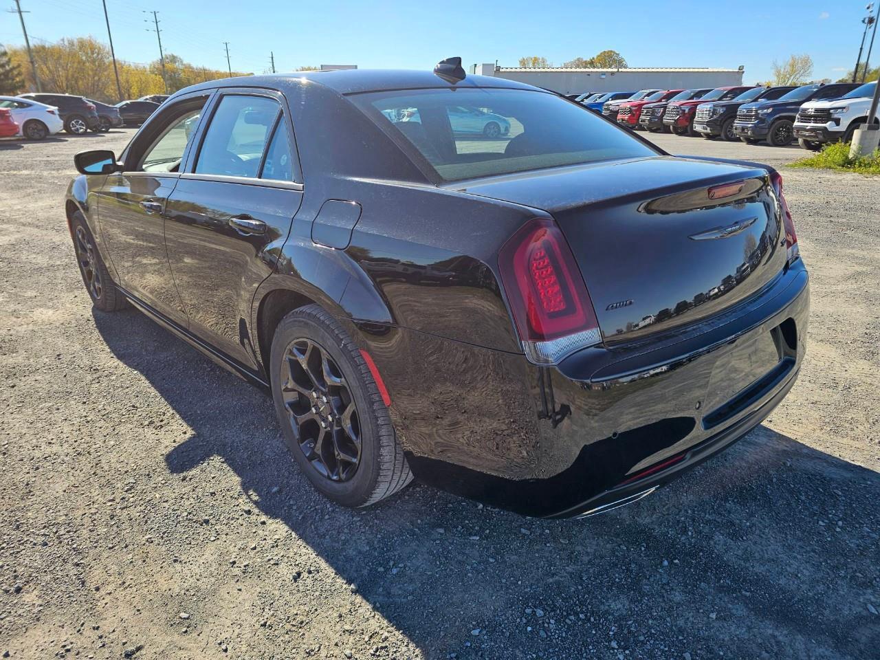 2023 Chrysler 300 Touring-L 4dr All-Wheel Drive Sedan Photo