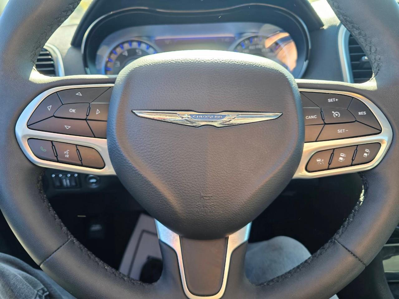 2023 Chrysler 300 Touring-L 4dr All-Wheel Drive Sedan Photo