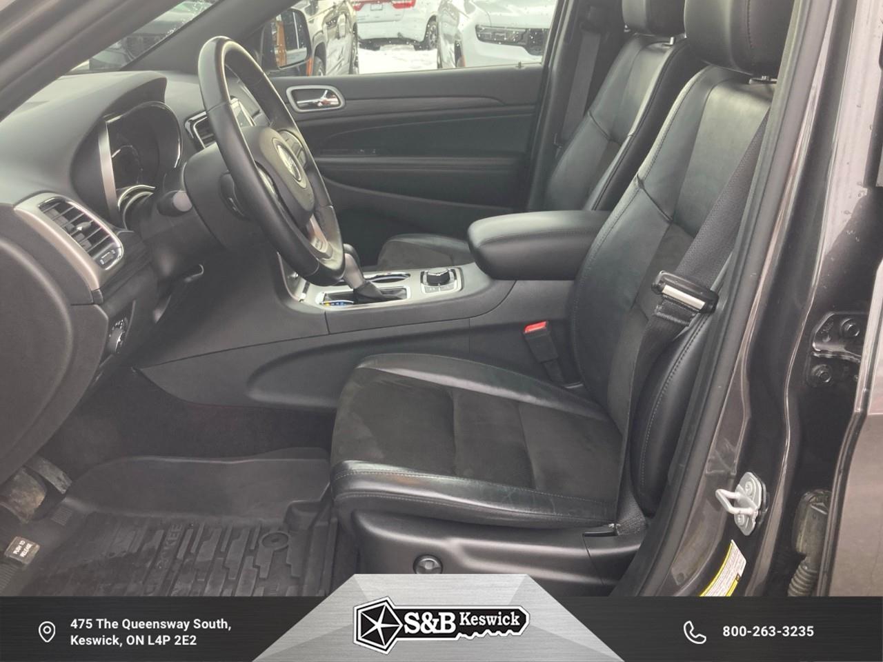 2019 Jeep Grand Cherokee Laredo 4dr 4x4 Photo