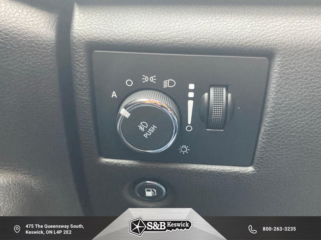 2019 Jeep Grand Cherokee Laredo 4dr 4x4 Photo