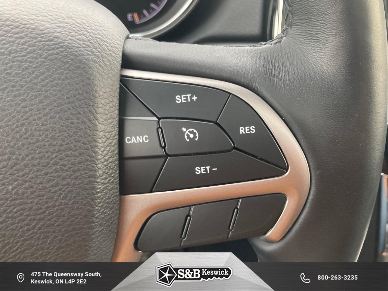 2019 Jeep Grand Cherokee Laredo 4dr 4x4 Photo