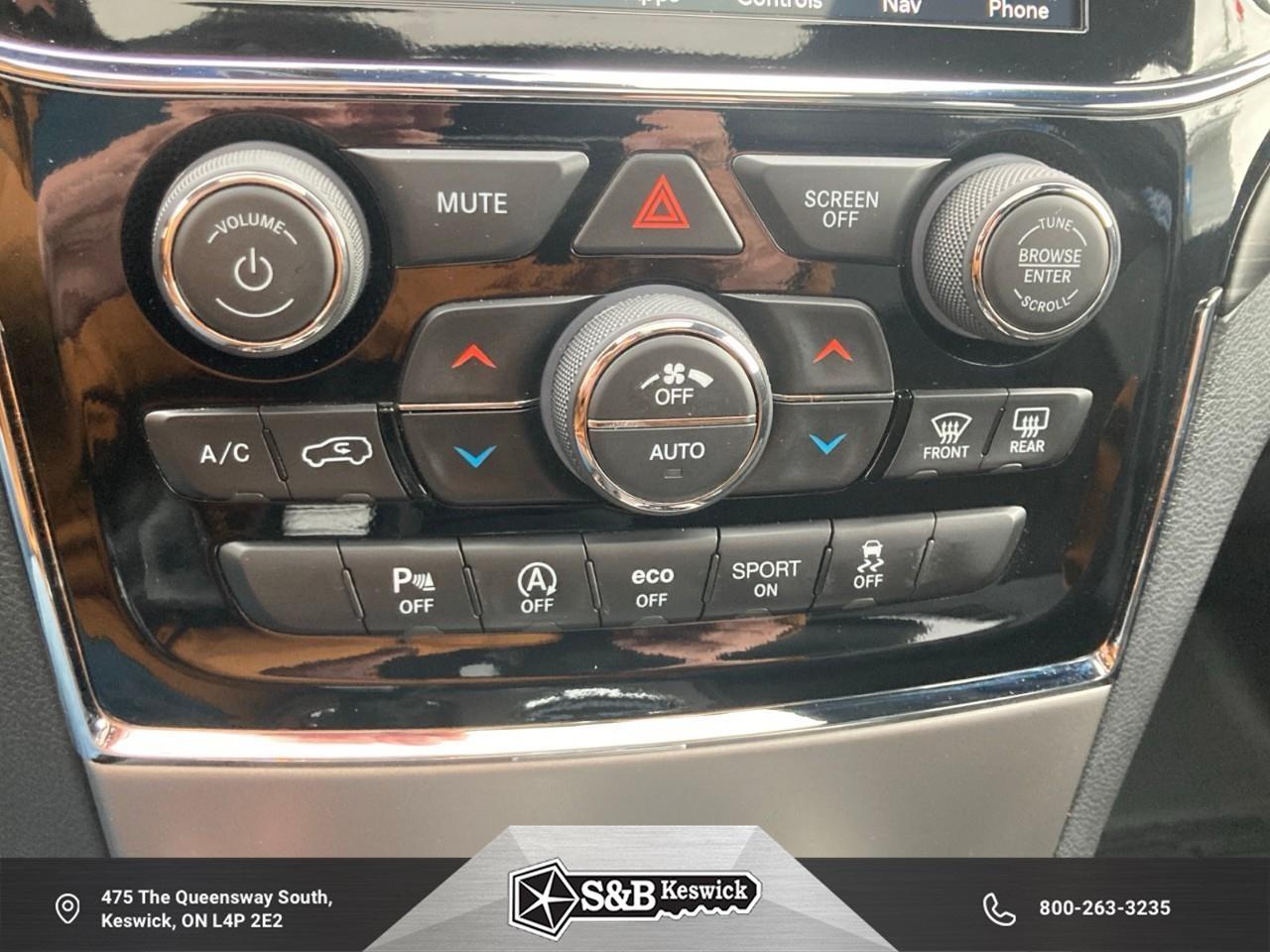 2019 Jeep Grand Cherokee Laredo 4dr 4x4 Photo