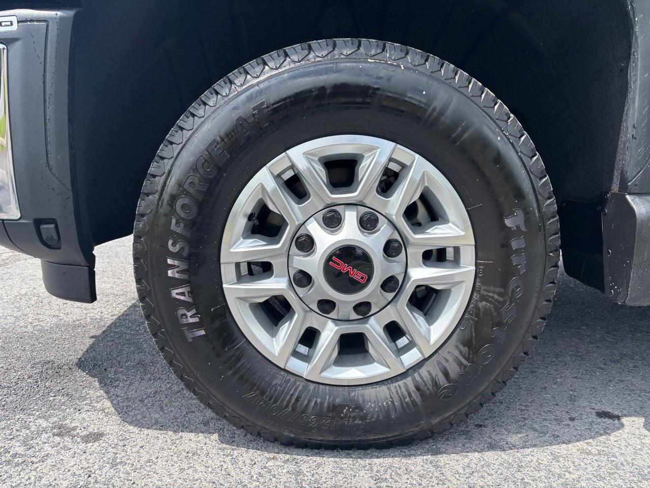 2025 GMC SIERRA 2500HD 4WD Regular Cab Long Box Pro Photo