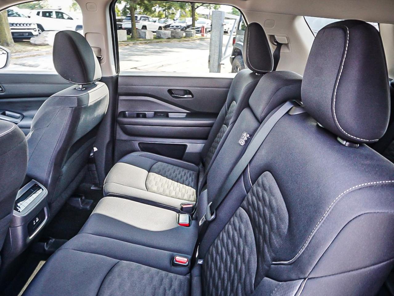 2024 Nissan Pathfinder  Photo