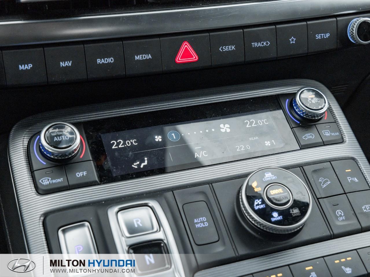 2024 Hyundai PALISADE Ultimate Calligraphy 4dr All-Wheel Drive Photo