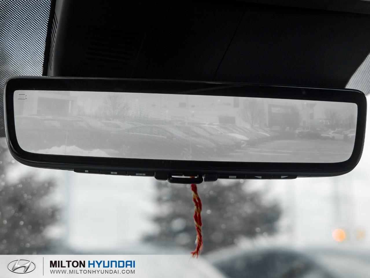 2024 Hyundai PALISADE Ultimate Calligraphy 4dr All-Wheel Drive Photo