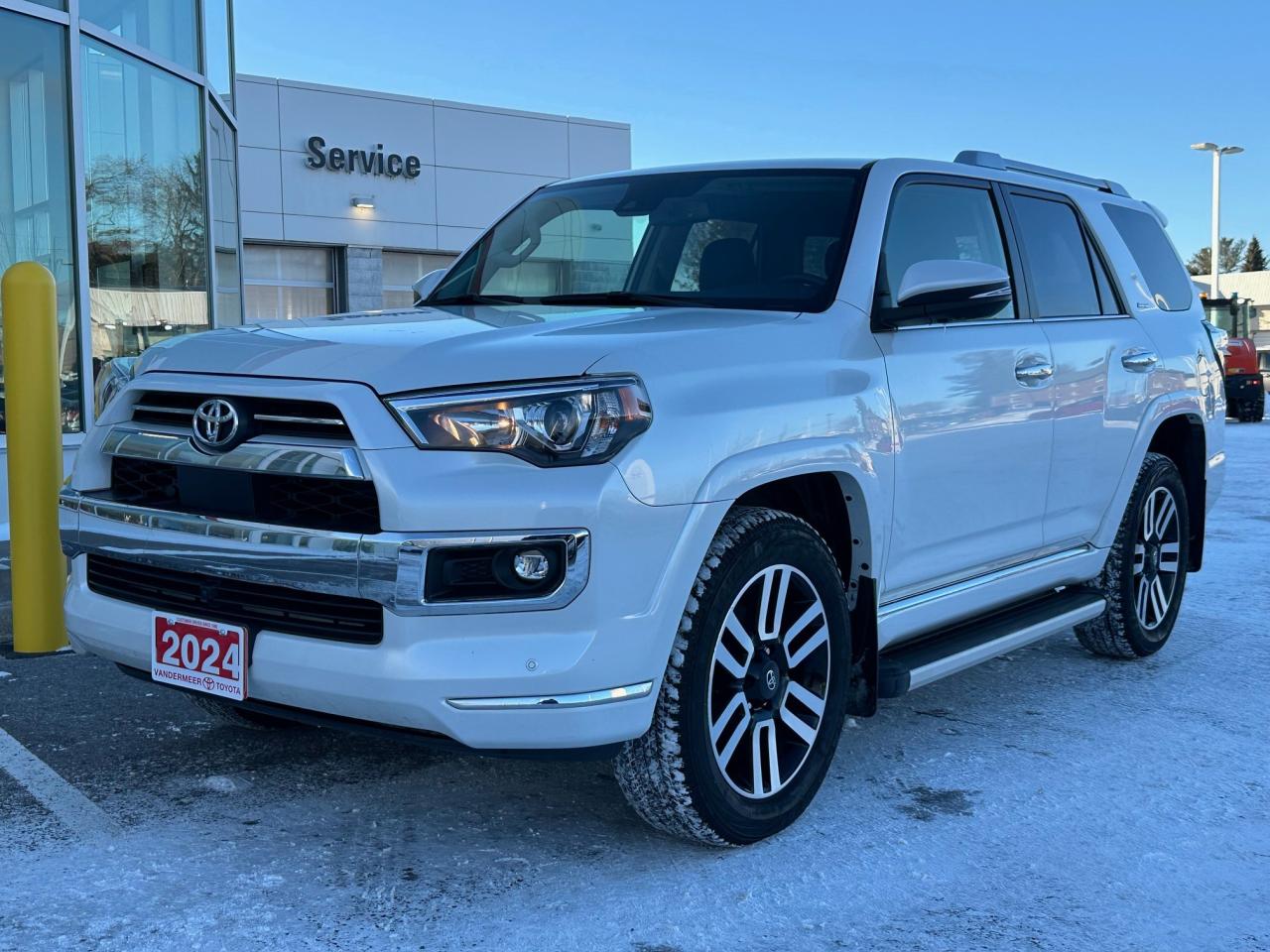 2024 Toyota 4Runner Base 4dr 4x4 Photo0